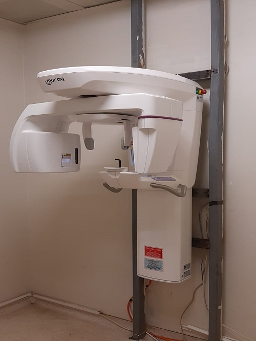 Dijital Panoramik Röntgen Cihazı (Myray- Hyperion X5 Model) Hastanemize tahsis edilmiş olup gelişmiş teknolojiyle donatılmış cihazlarımız halkımızın kullanımına açılmıştır.